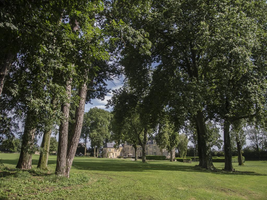 Chateau De Planchevienne Magny-Cours Exterior foto